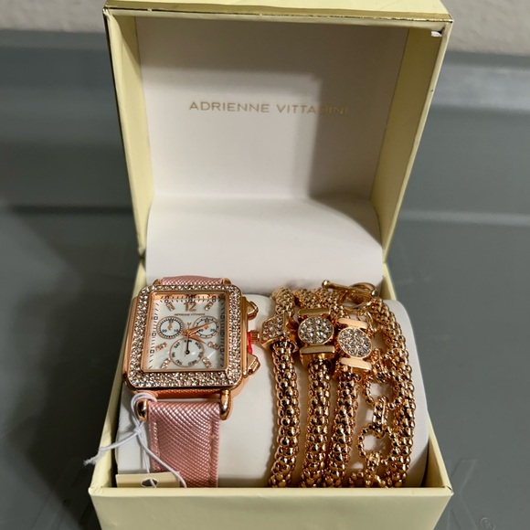 Brand New Women’s Watch & Bracelets main image 15